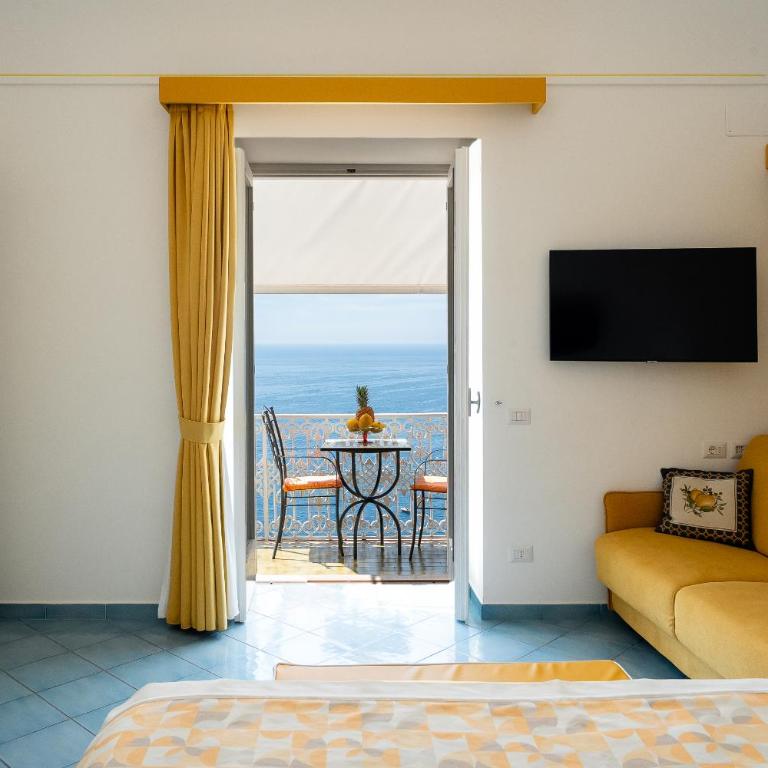 Casa Nilde - Camera Matrimoniale Deluxe con Balcone e Vista Mare - 5