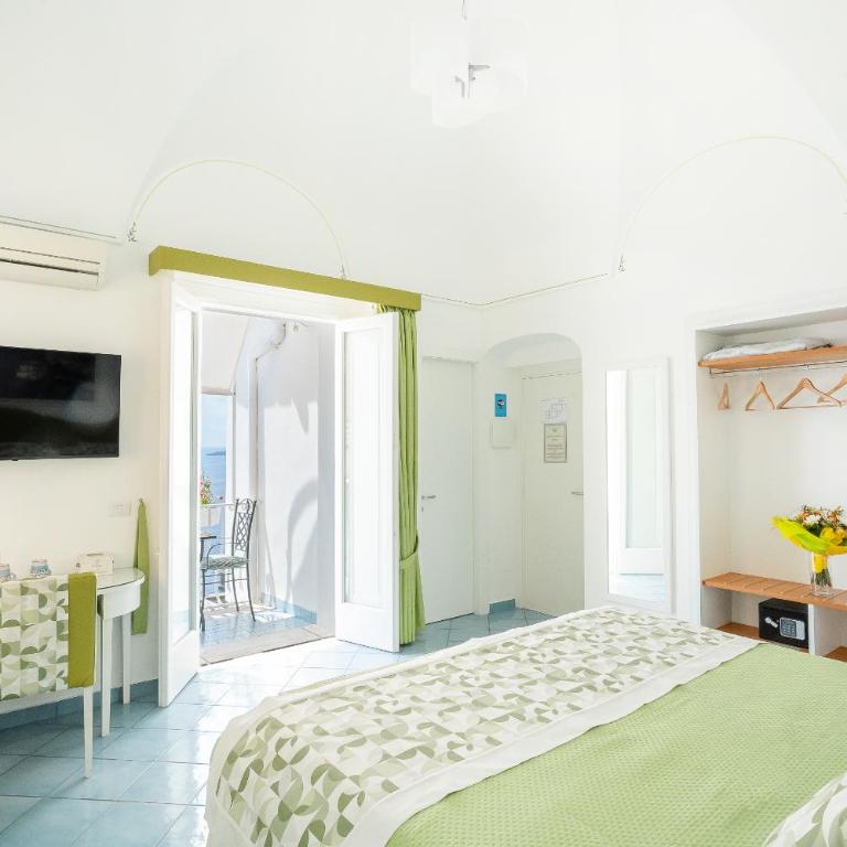 Casa Nilde - Camera Matrimoniale Superior con Balcone e Vista Mare - 7