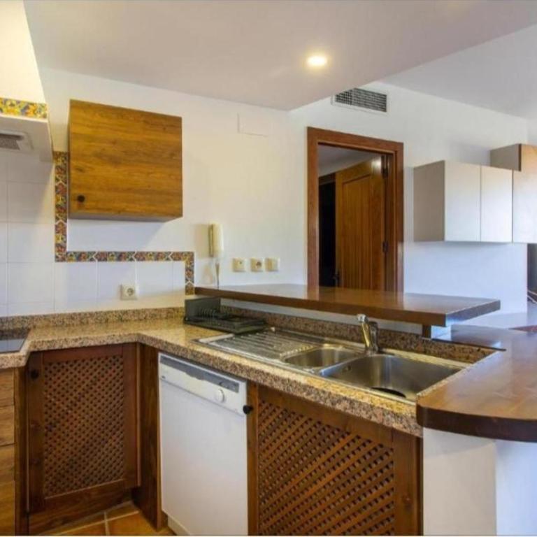 Stylish penthouse with private panoramic rooftop terrace - Apartamento de 2 dormitorios - 16