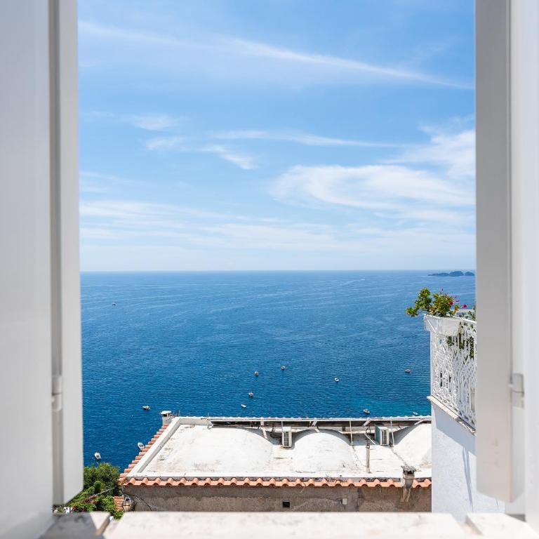 Casa Nilde - Camera Matrimoniale Superior con Balcone e Vista Mare - 13