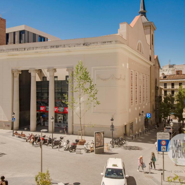 Bright Apt para 4pax en Gran Via-Plaza de Carmen E2 - Apartment - 3