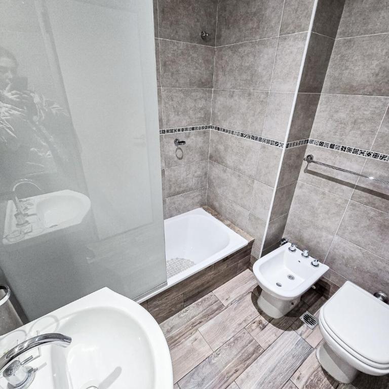 Dpto con amplia terraza en Salta, Capital - Bonavista Rentals - Apartamento - 4