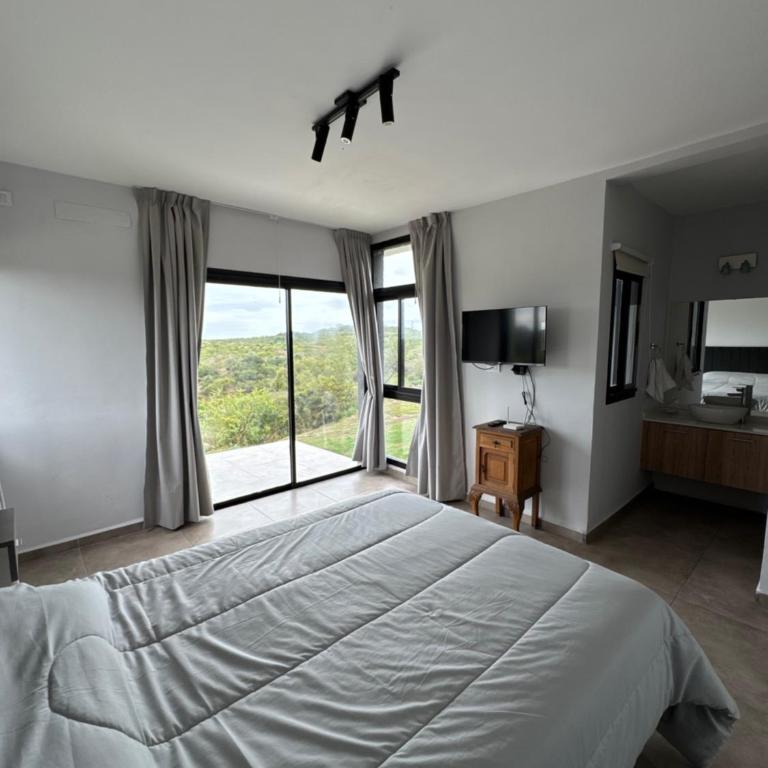 Sierras de Córdoba Ascochinga vivienda exclusiva - Three-Bedroom House - 10