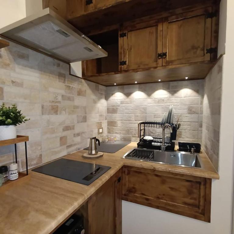 La Casa Del Vecchio Borgo - Appartamento con 2 Camere da Letto - 27