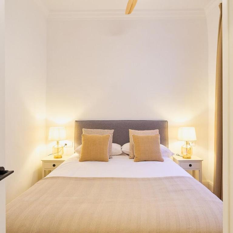 Quiet Place in Historic Plz San Francisco Malaga - Three-Bedroom Apartment - 4