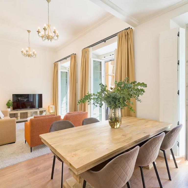 Quiet Place in Historic Plz San Francisco Malaga - Three-Bedroom Apartment - 10