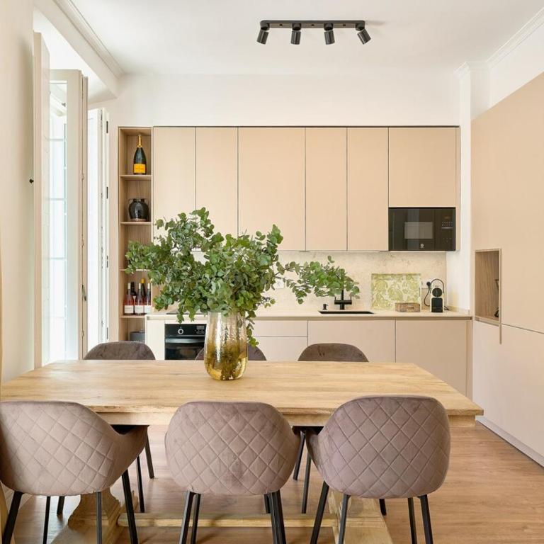 Quiet Place in Historic Plz San Francisco Malaga - Three-Bedroom Apartment - 20