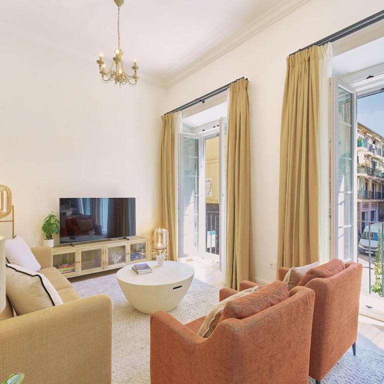 Quiet Place in Historic Plz San Francisco Malaga - Three-Bedroom Apartment - 21