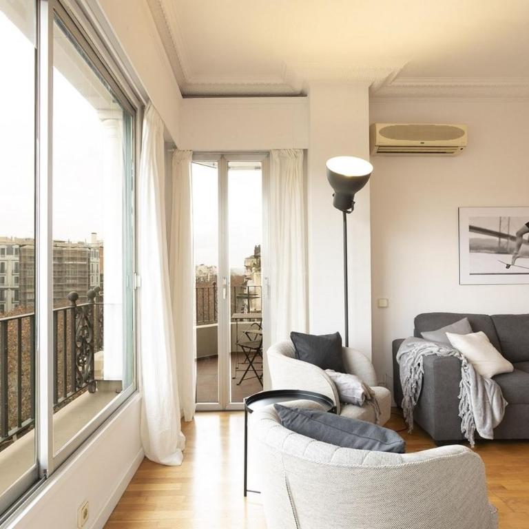 Gran Vía Suites - Three-Bedroom Apartment - 5