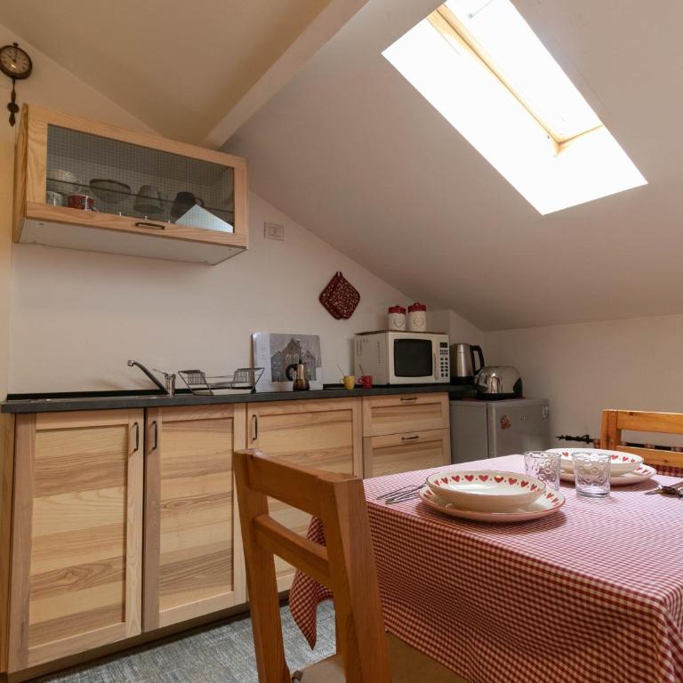 Mansarda dei Cuori a Lecco - Appartamento - 13