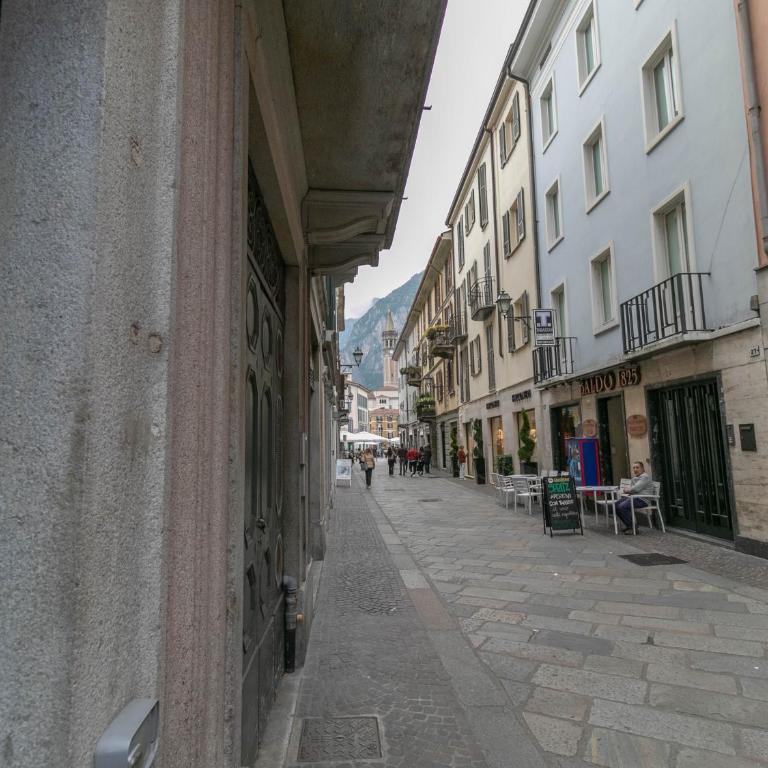 Mansarda dei Cuori a Lecco - Appartamento - 33