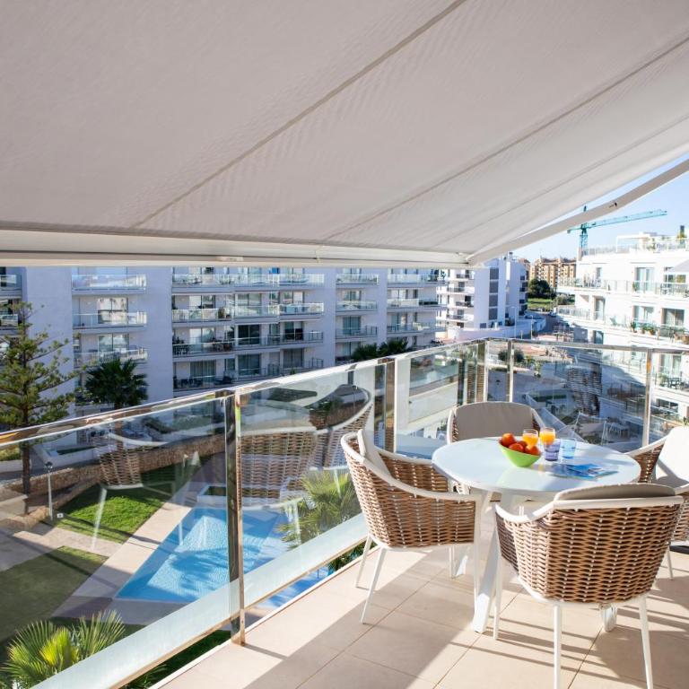 Atico Buen Vivir con gran terraza y vistas espectaculares en Marina Real II Denia by Family Homes Rentals - Apartamento Ático - 16