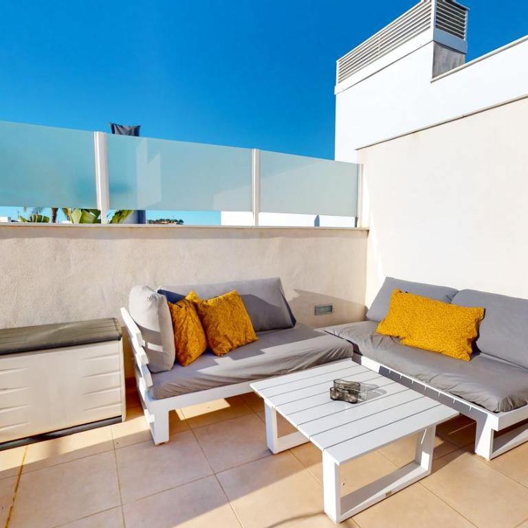 Atico Buen Vivir con gran terraza y vistas espectaculares en Marina Real II Denia by Family Homes Rentals - Apartamento Ático - 31