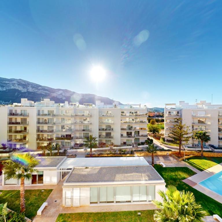Atico Buen Vivir con gran terraza y vistas espectaculares en Marina Real II Denia by Family Homes Rentals - Apartamento Ático - 41