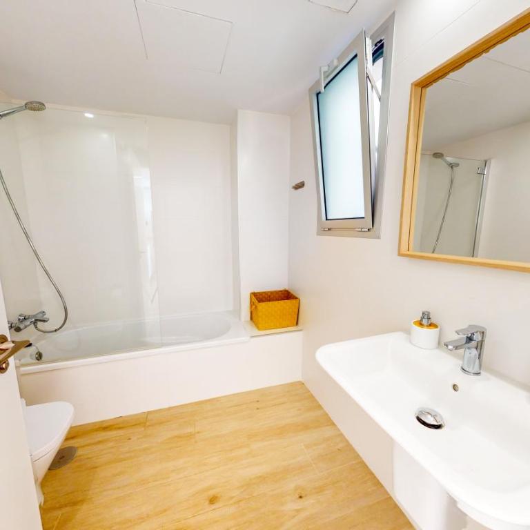 Atico Buen Vivir con gran terraza y vistas espectaculares en Marina Real II Denia by Family Homes Rentals - Apartamento Ático - 51