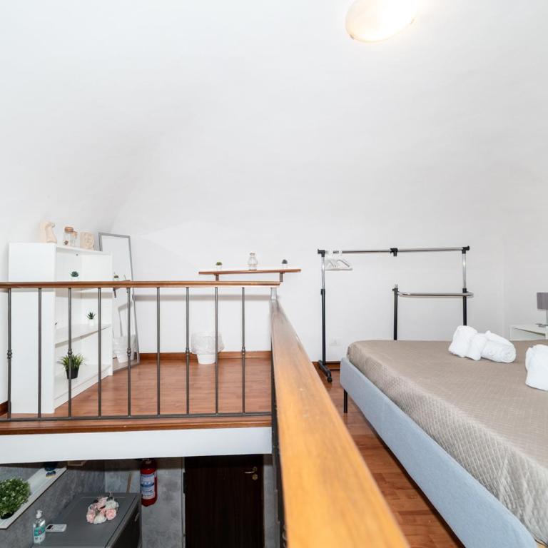 Il loft di Serena - Appartamento con 1 Camera da Letto - 14