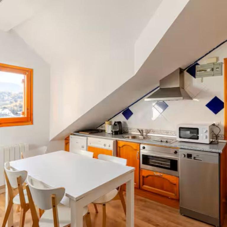 Los Arcos de Escarrilla - Apartment mit 2 Schlafzimmern - 9