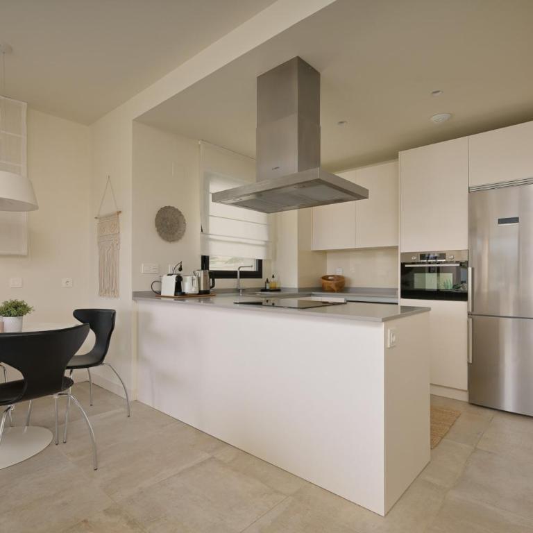 Luxury 3-Bedroom Corner Apartment with Large Terrace La Cala de Mijas - Apartment - 13