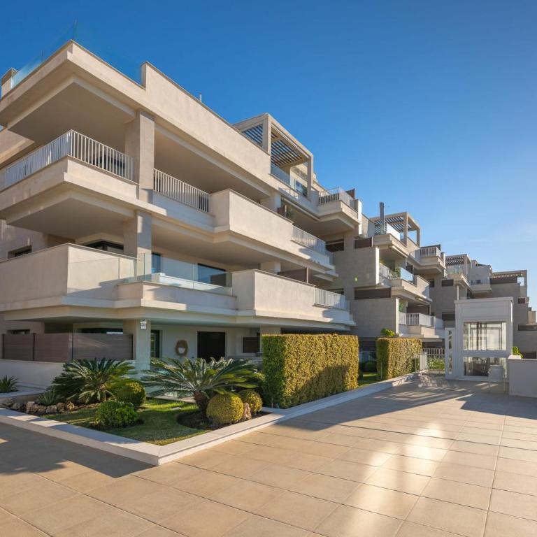 Luxury 3-Bedroom Corner Apartment with Large Terrace La Cala de Mijas - Apartment - 22