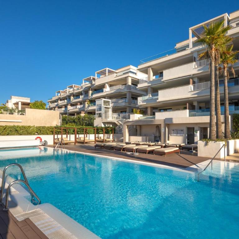 Luxury 3-Bedroom Corner Apartment with Large Terrace La Cala de Mijas - Apartment - 27