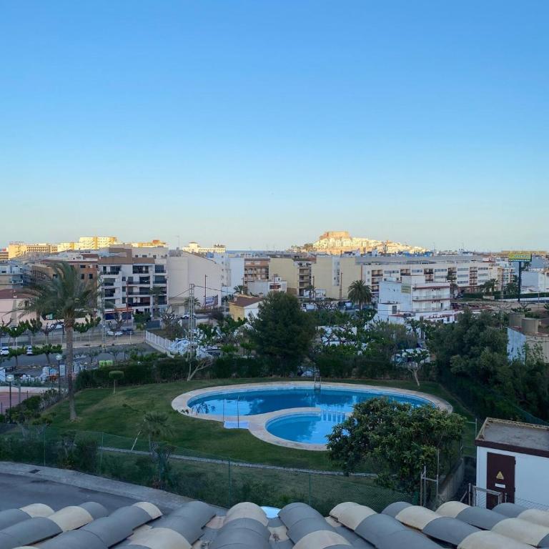 Chalet en Peñiscola 160m con piscina y playa cerca 12 días mínimo de reserva - Casa de 3 dormitorios - 15