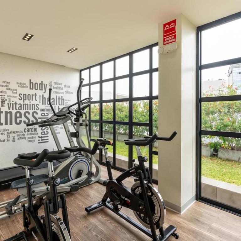 Perricholi Central Apartments by Geko - Two-Bedroom Apartment with View - 3