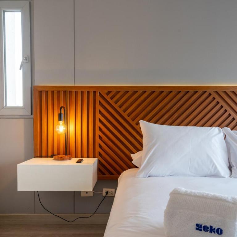 Perricholi Central Apartments by Geko - Two-Bedroom Apartment with View - 24