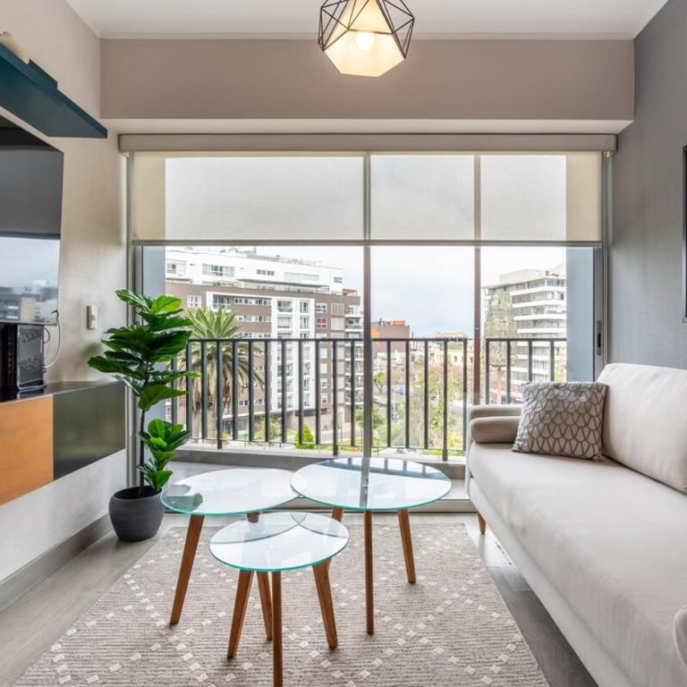 Perricholi Central Apartments by Geko - Two-Bedroom Apartment with View - 31
