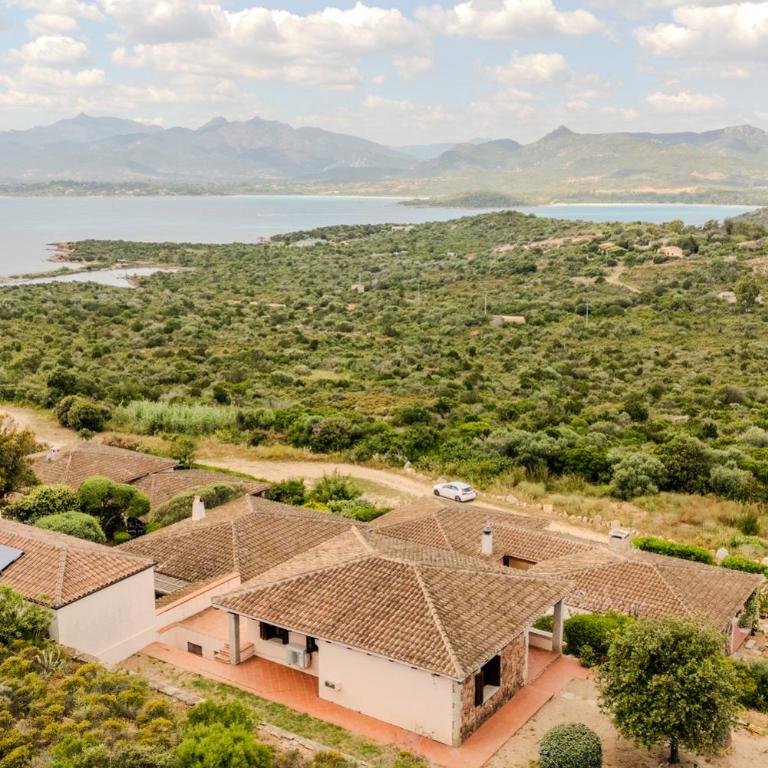 Villa Due Mari Coda Cavallo - Appartamento con 2 Camere da Letto - 2
