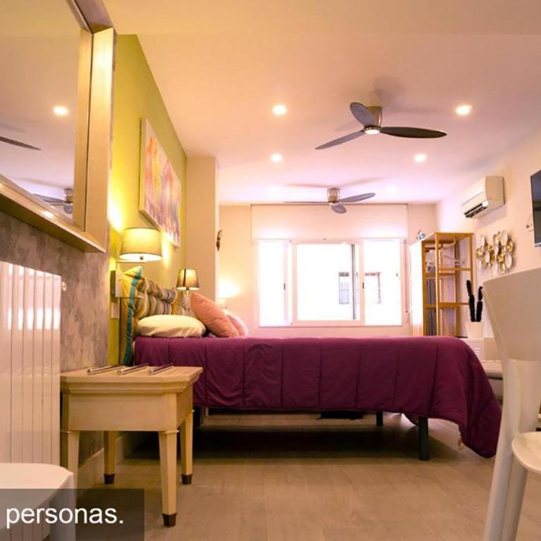 Chueca - Room Apartments - Studio (5 Adults) - Calle Valverde 25 - 1
