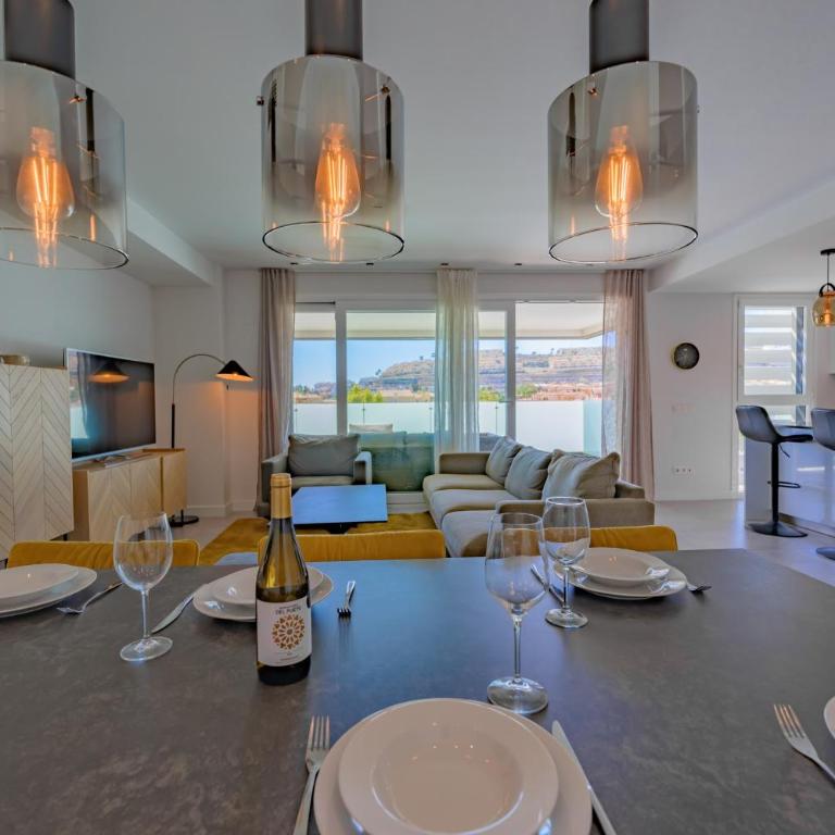 Beautiful 4 bedroom apartment in Cala Serena La Cala de Mijas - Apartment - 5
