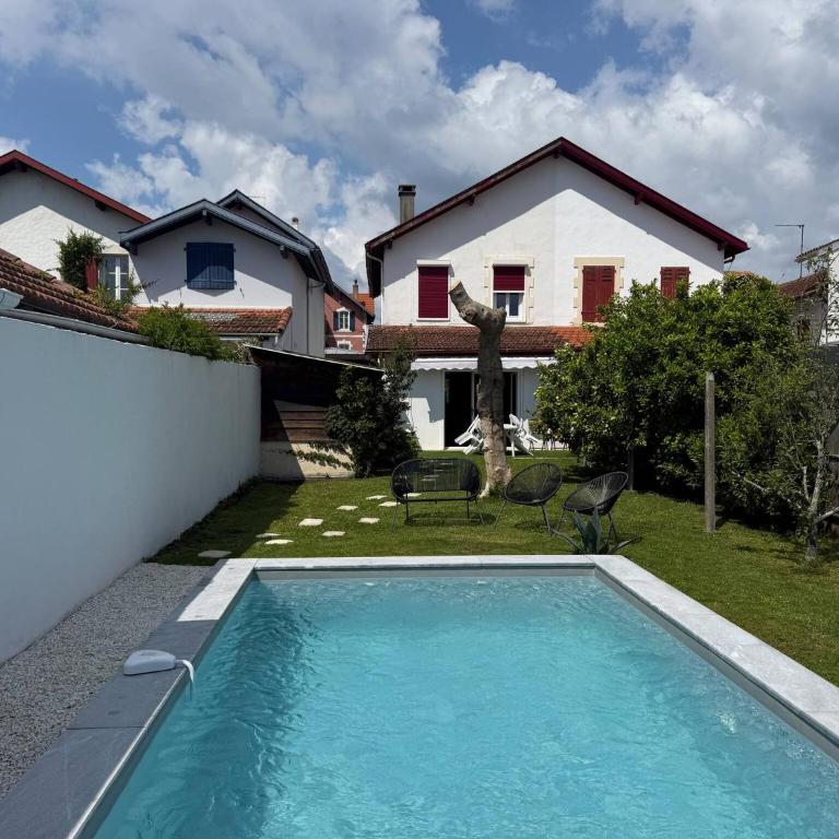 Maison Piscine Jardin Parking - Ferienhaus - 27