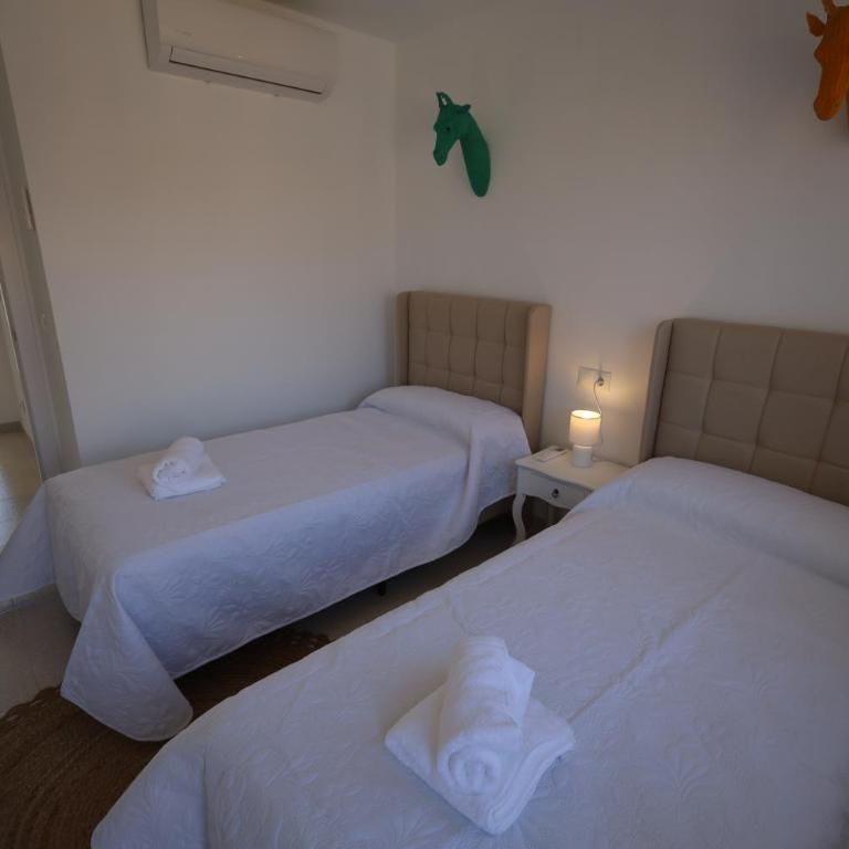 Bungalow familiar con piscina y terraza en El Campello By Turihome - Apartamento de 2 dormitorios - 30