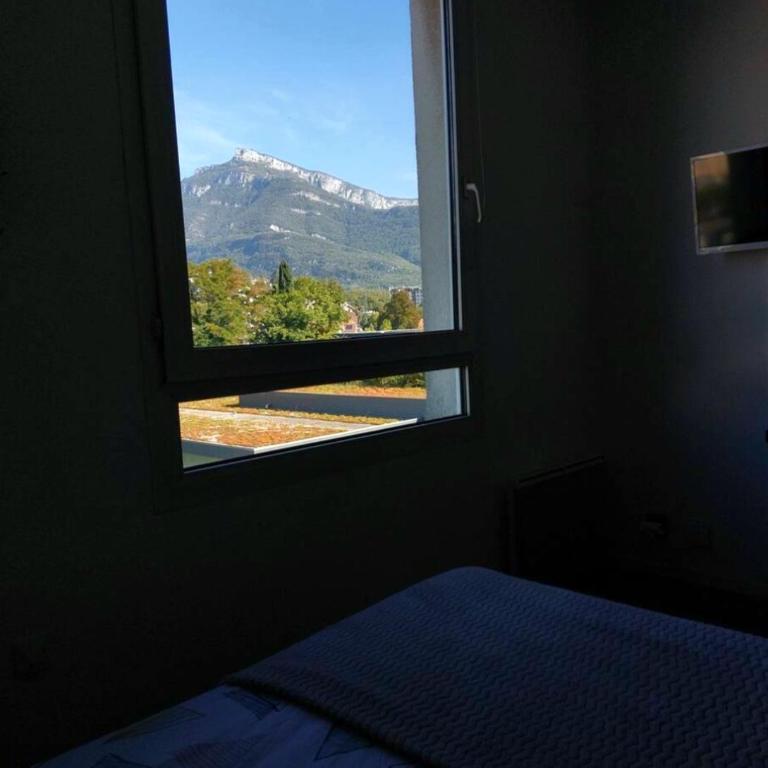Studio - Studio with Mountain View - 17