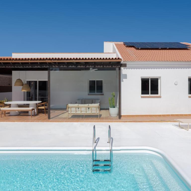 Villa Hikari - Design house with heated pool in Corralejo - Villa con piscina privada - 32