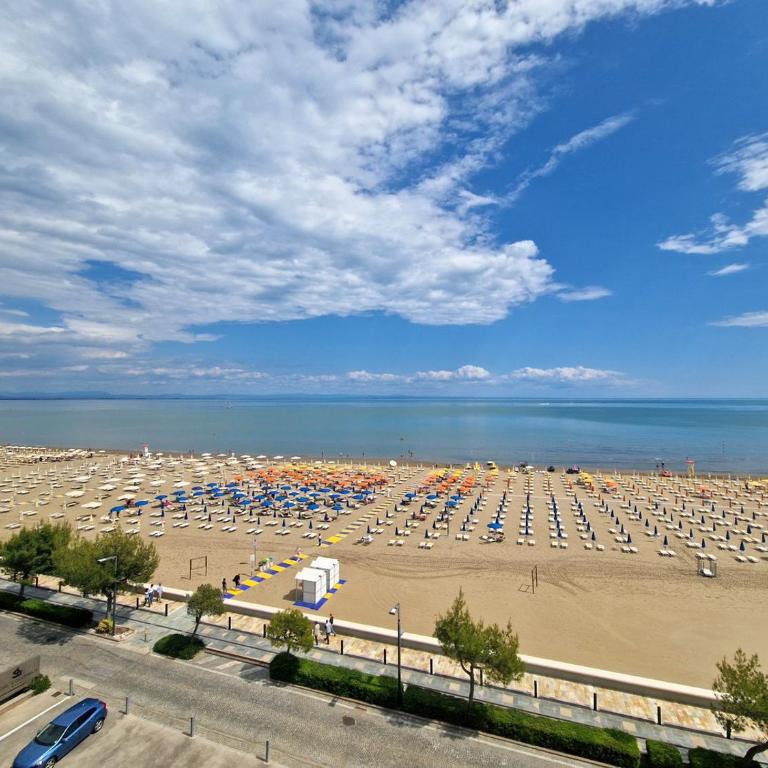 Lignano Sabbiadoro sea front and sea view - Appartamento con 3 Camere da Letto - 28