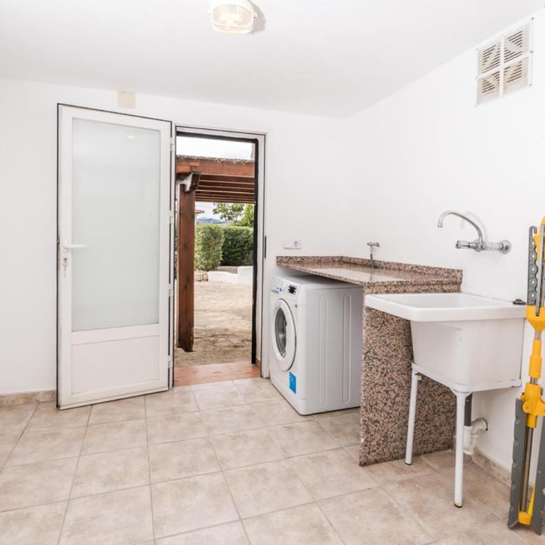Apt B Algemesi Moraira - One-Bedroom Apartment - 12