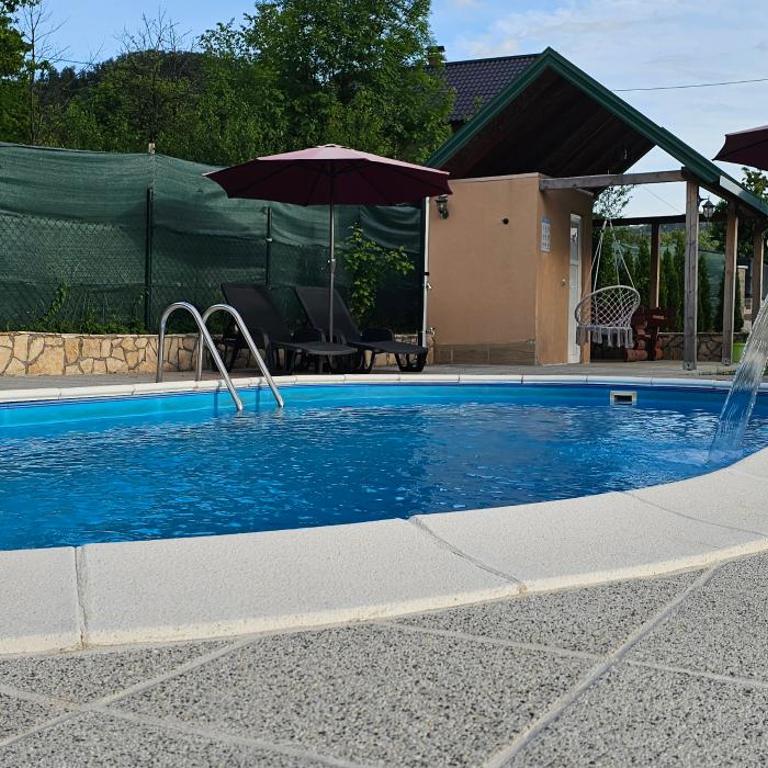 Green Oasis Apartment - Vila sa Sopstvenim Bazenom - 29