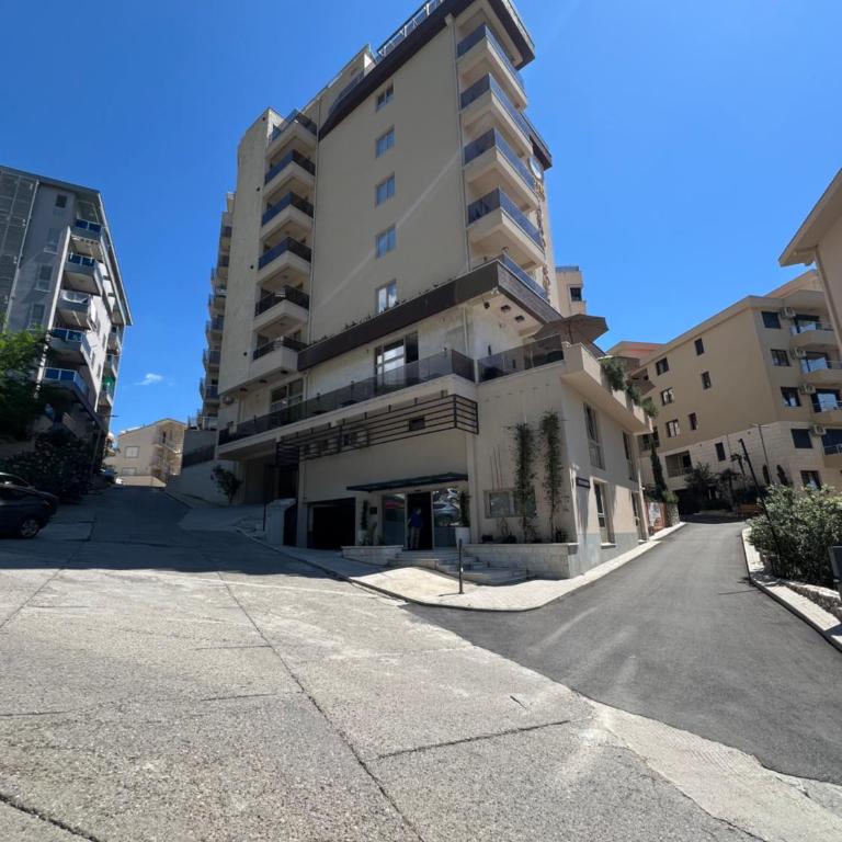 Apartment Montenegro Becici - One-Bedroom Apartment - 25