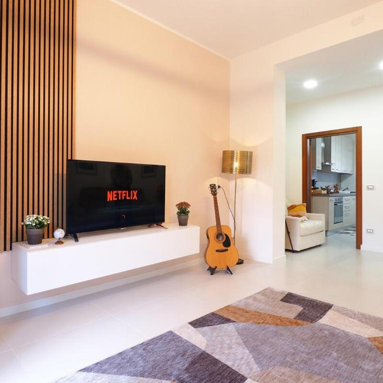 Melody's Garden House -Relax Apartment near Lake Como - Appartamento con 2 Camere da Letto - 2