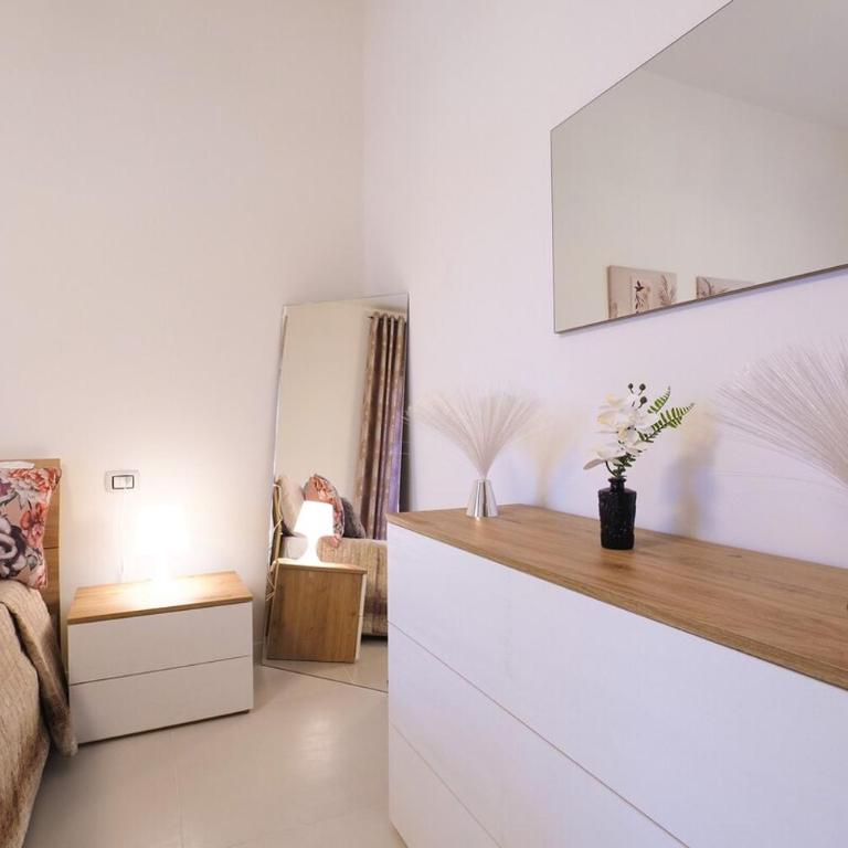 Melody's Garden House -Relax Apartment near Lake Como - Appartamento con 2 Camere da Letto - 4