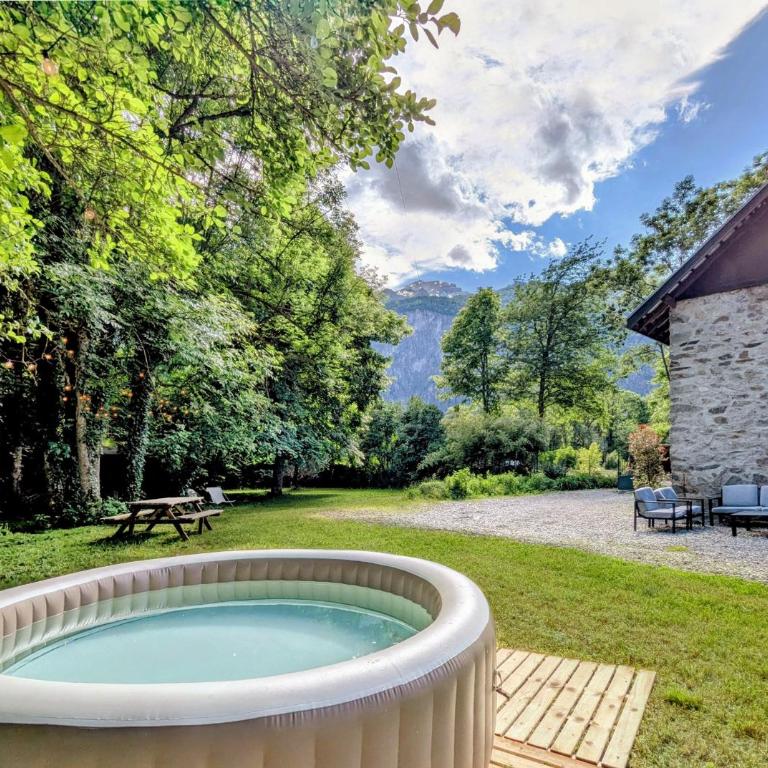 Maison avec grand jardin, garage, jacuzzi supplément - Haus mit 5 Schlafzimmern - 1