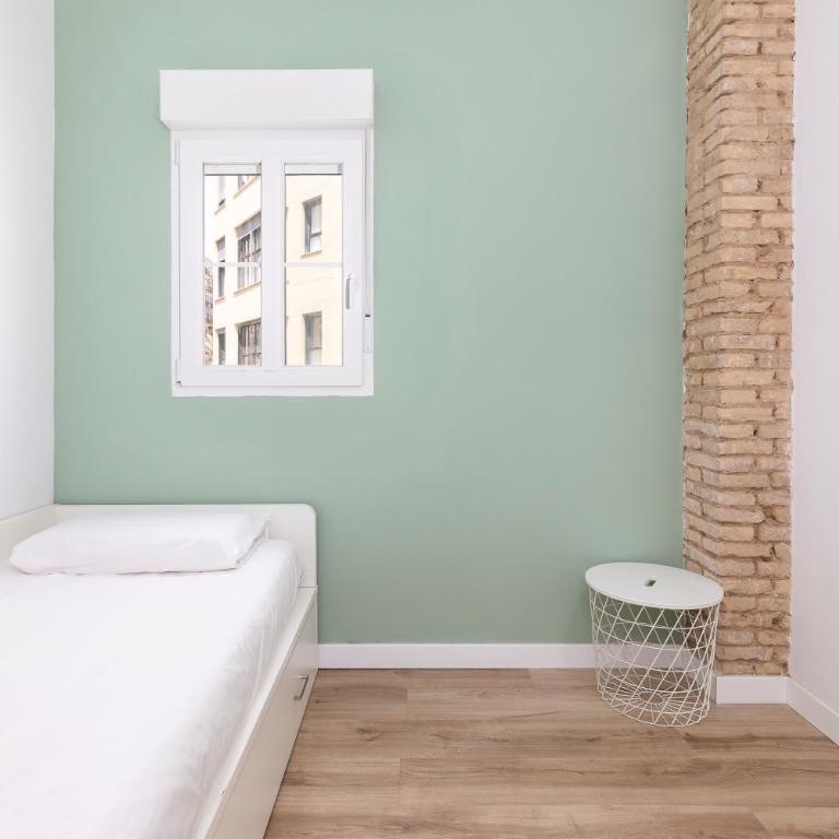 Cozy apartment Valencia city center! - Three-Bedroom Apartment - 25