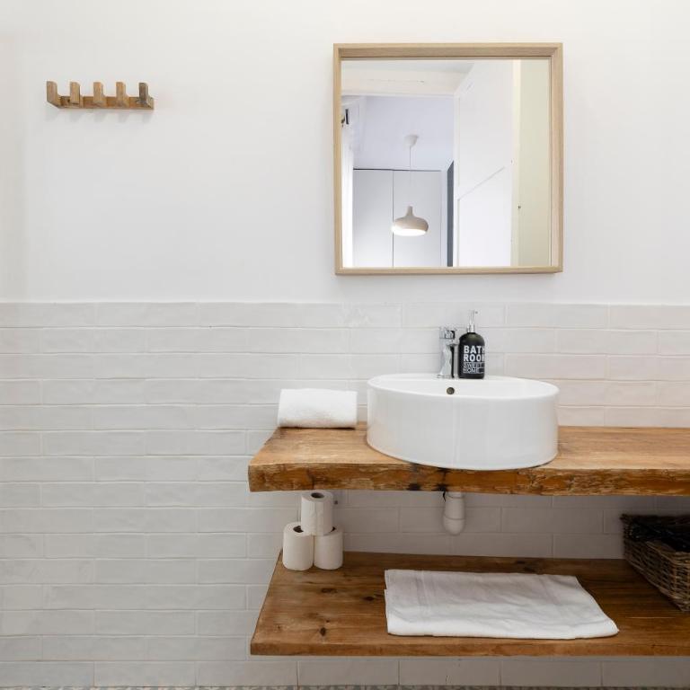 Cozy apartment Valencia city center! - Three-Bedroom Apartment - 42