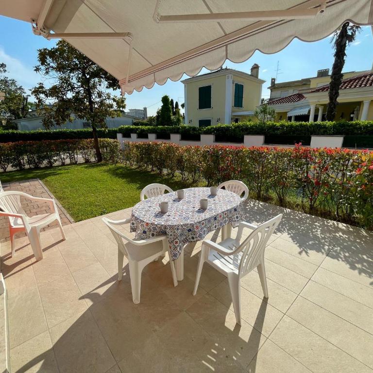 Flat with garden near the beach - Appartamento - 2