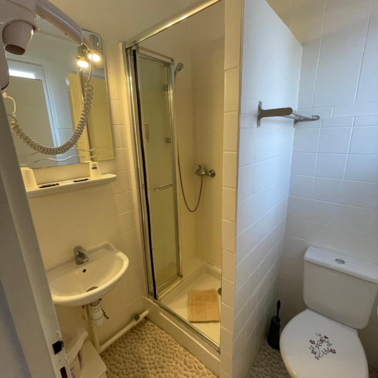 Hotel Clair Logis - Chambre Lits Jumeaux Confort - 8
