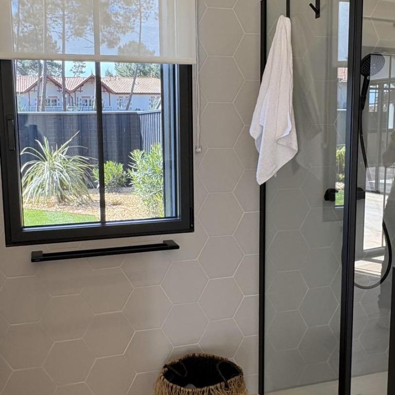 Le Clos des Pins - Maison 2 Chambres - 10