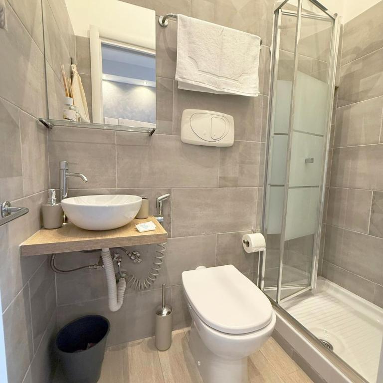 il borghetto antico - Camera Matrimoniale con Bagno Privato - 8