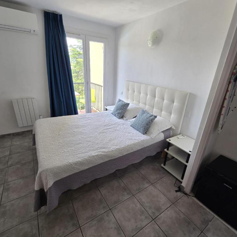 Hôtel de la Poste Piscine - Chambre Double Classique - 10