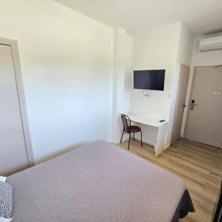 Hôtel de la Poste Piscine - Chambre Double Classique - 11